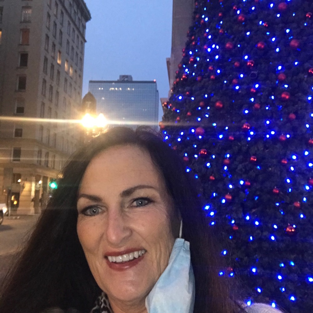 Meet your Posher, Lydia